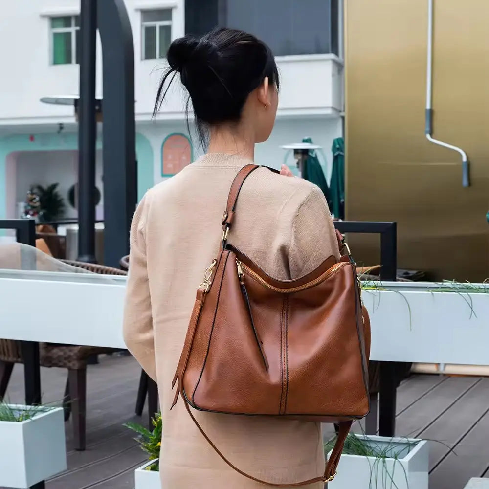 Isabelle - Vegan Hobo Schoudertas + GRATIS portemonnee